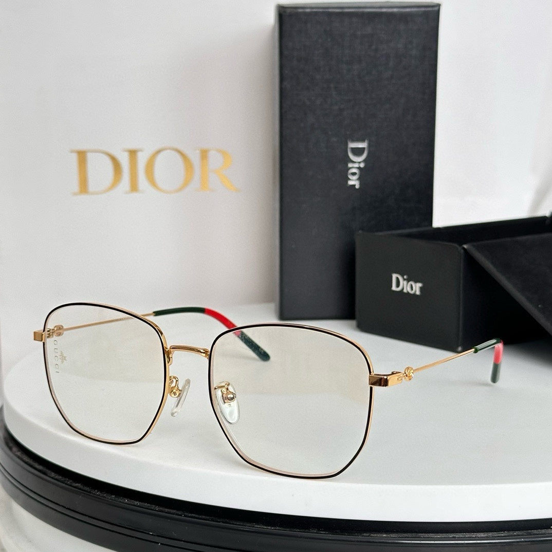 SQUARE FRAME SUNGLASSES GG0396O IN METAL