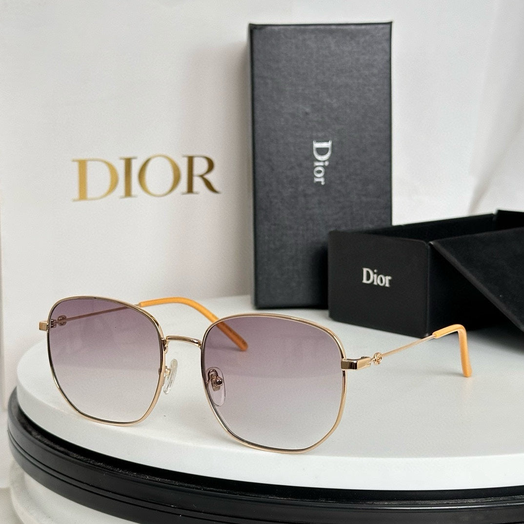 SQUARE FRAME SUNGLASSES GG0396O IN METAL