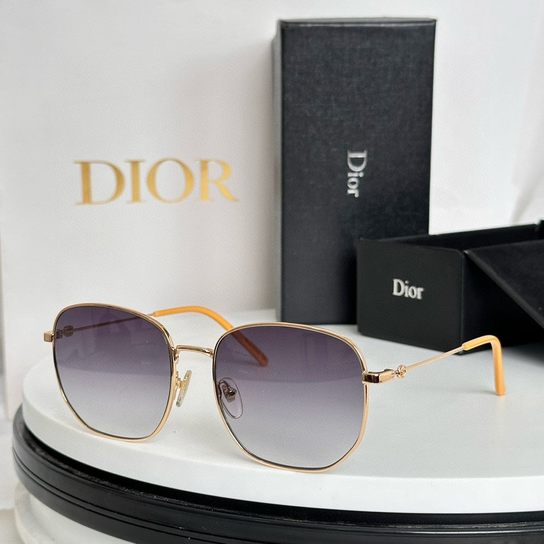 SQUARE FRAME SUNGLASSES GG0396O IN METAL