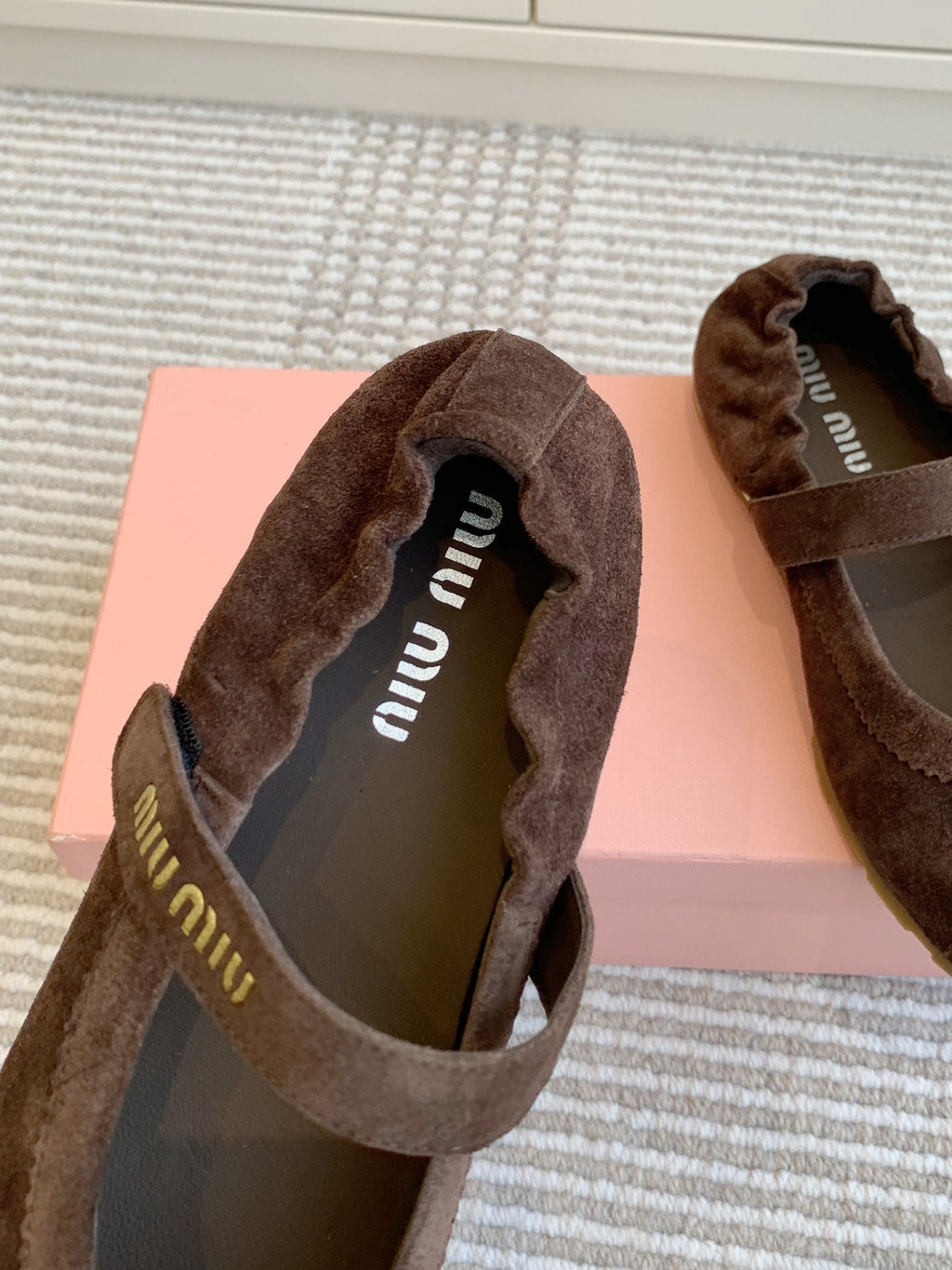 MARY JANE FLATS IN CHOCOLATE SUEDE