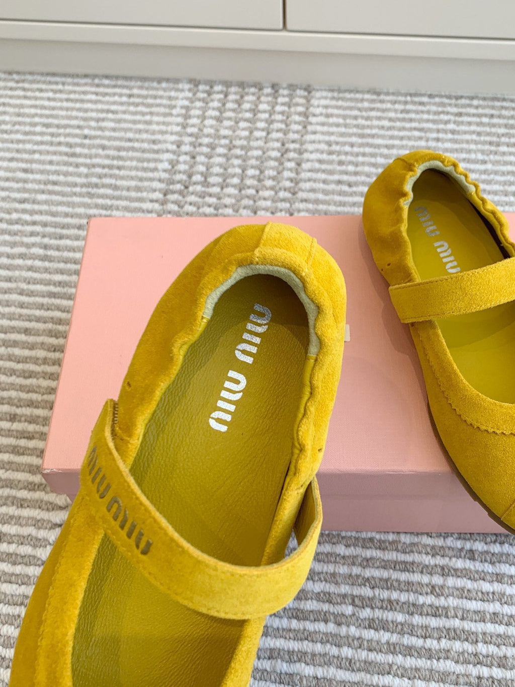 MARY JANE FLATS IN YELLOW SUEDE