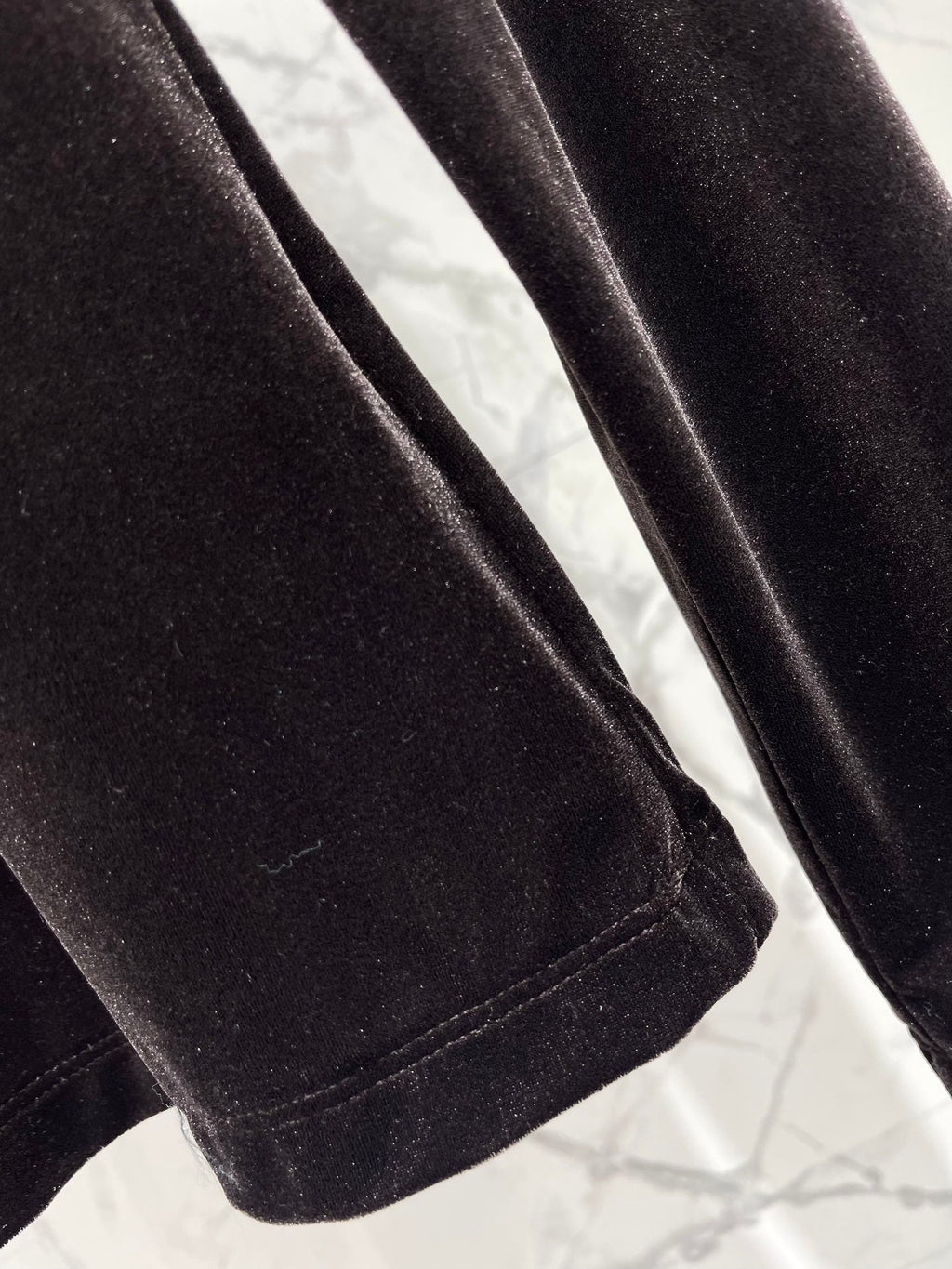 YSL 25S LONG-SLEEVE T-SHIRT STYLE 18