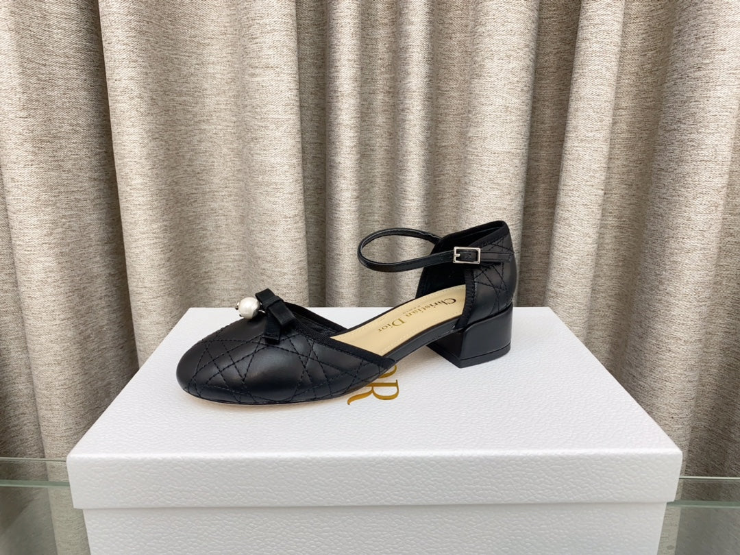 PEARL MARY JANE PUMP IN BLACK LAMBSKIN 30 MM