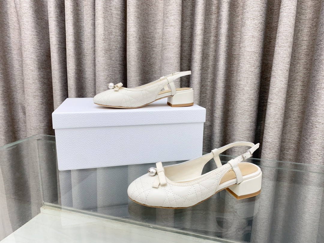 PEARL MARY JANE SLINGBACKS IN WHITE LAMBSKIN 30 MM