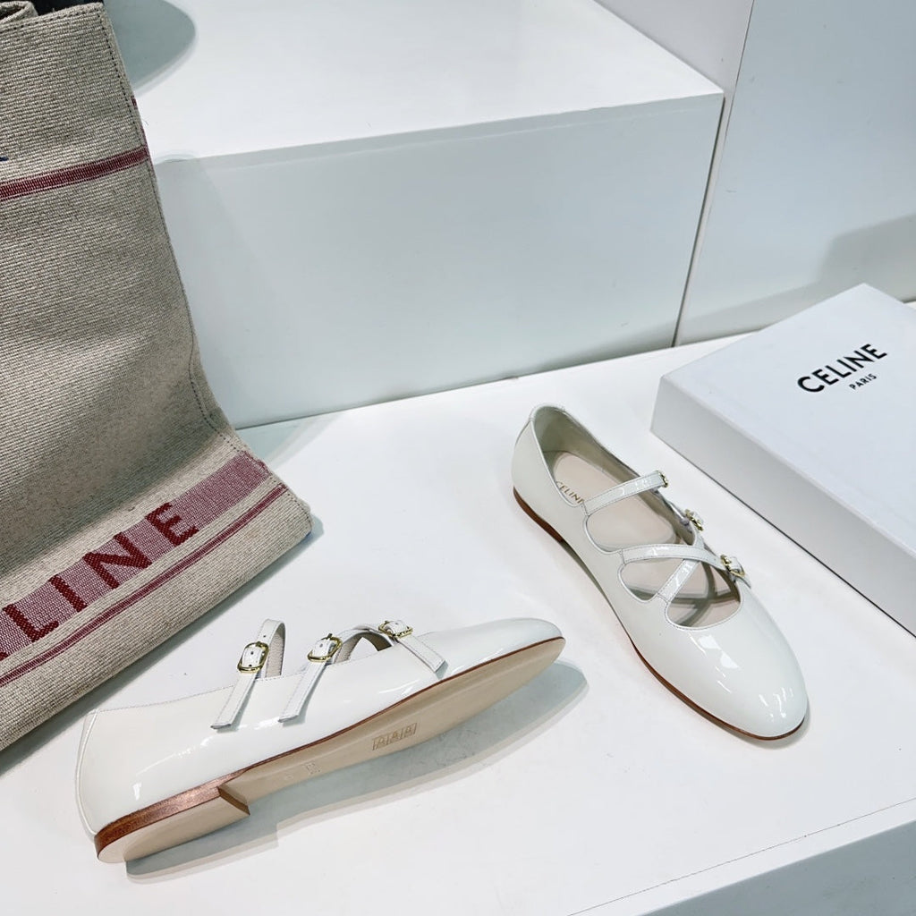 LES BALLERINES CELINE BABIES IN WHITE PATENT CALFSKIN