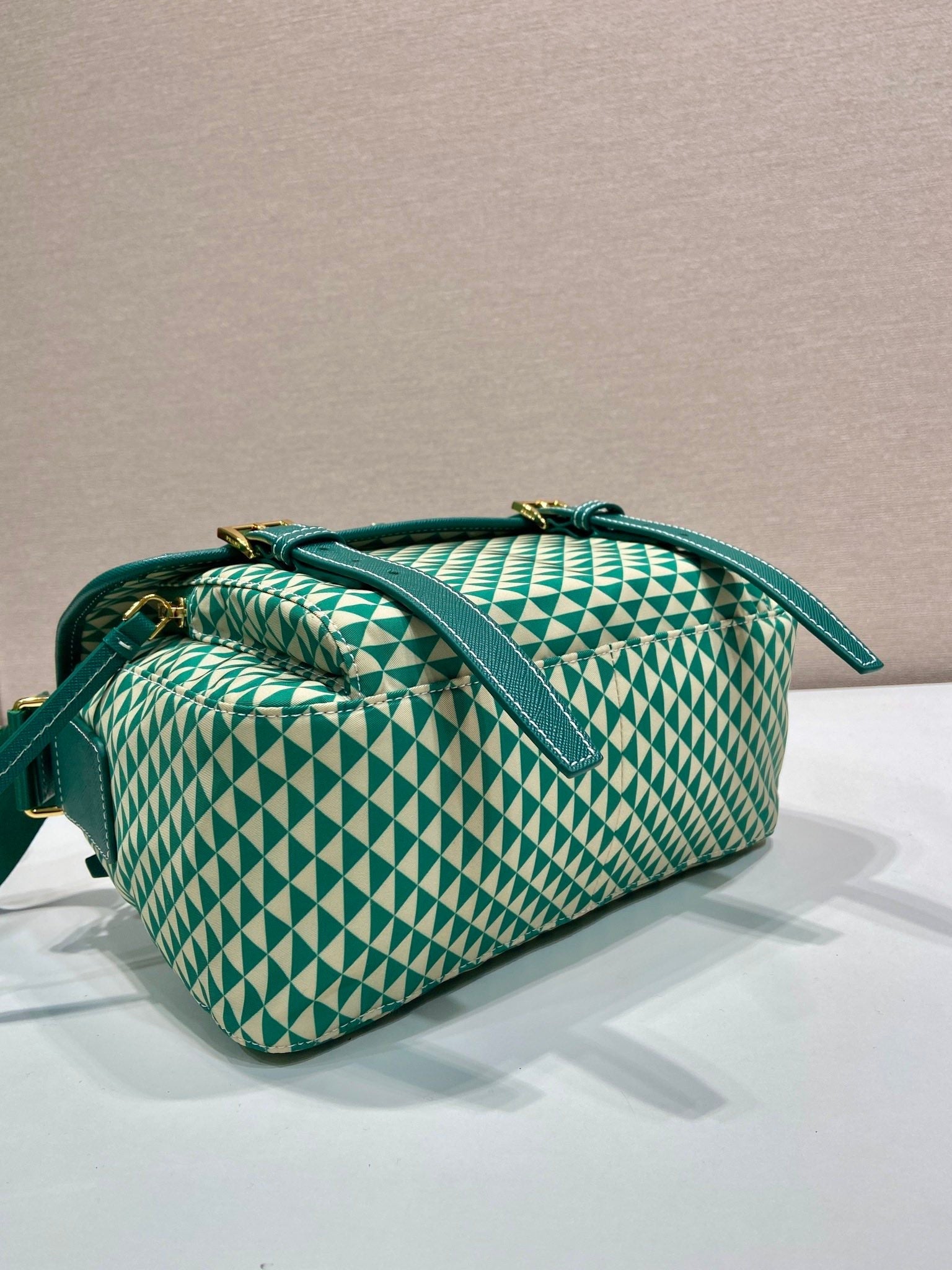 MESSENGER BAG 25 IN FOREST GREEN MIX CREAM TRIANGLE PATTERN EMBROIDERED FABRIC