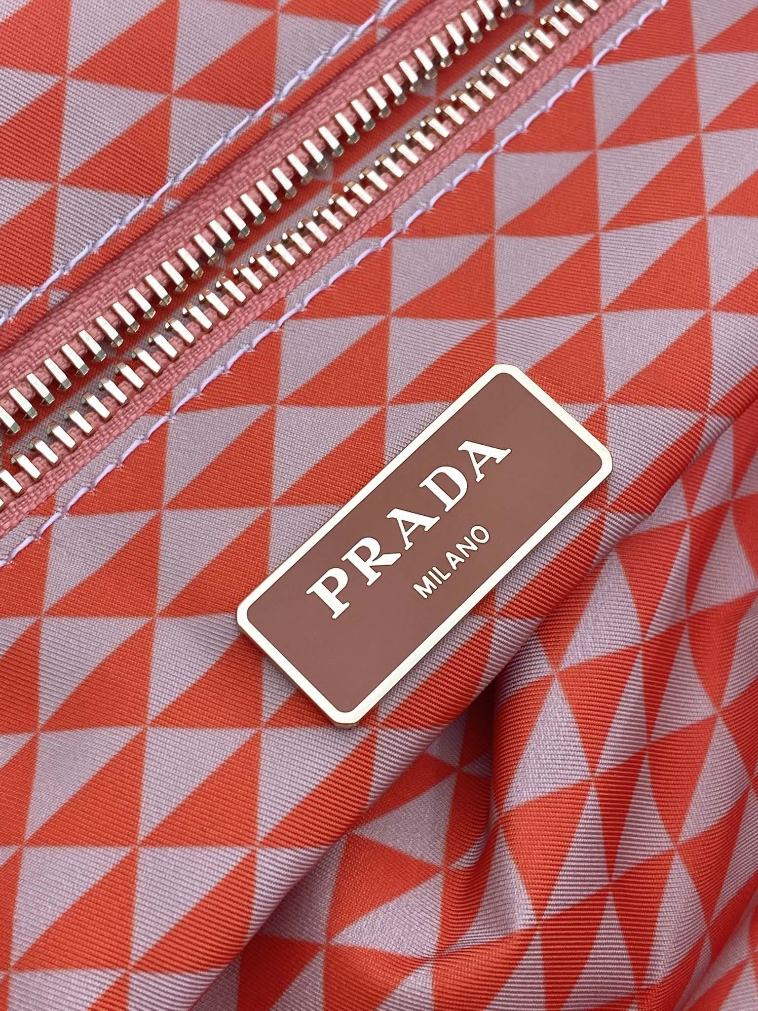 TOTE BAG 33 IN ORANGE MIX WHITE TRIANGLE PATTERN EMBROIDERED FABRIC