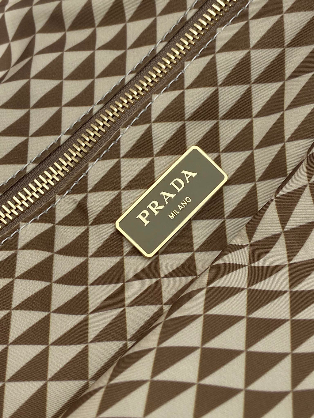 TOTE BAG 33 IN BROWN MIX CREAM TRIANGLE PATTERN EMBROIDERED FABRIC