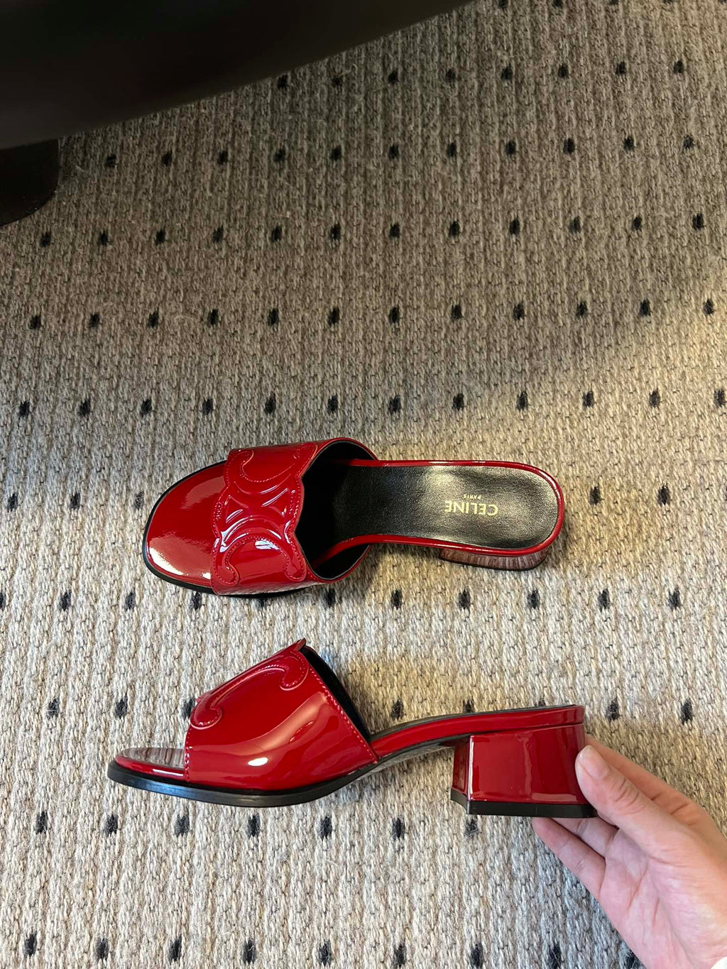 CLEMENCE MULE IN RUBY RED LAMBSKIN AND PATENT CALFSKIN