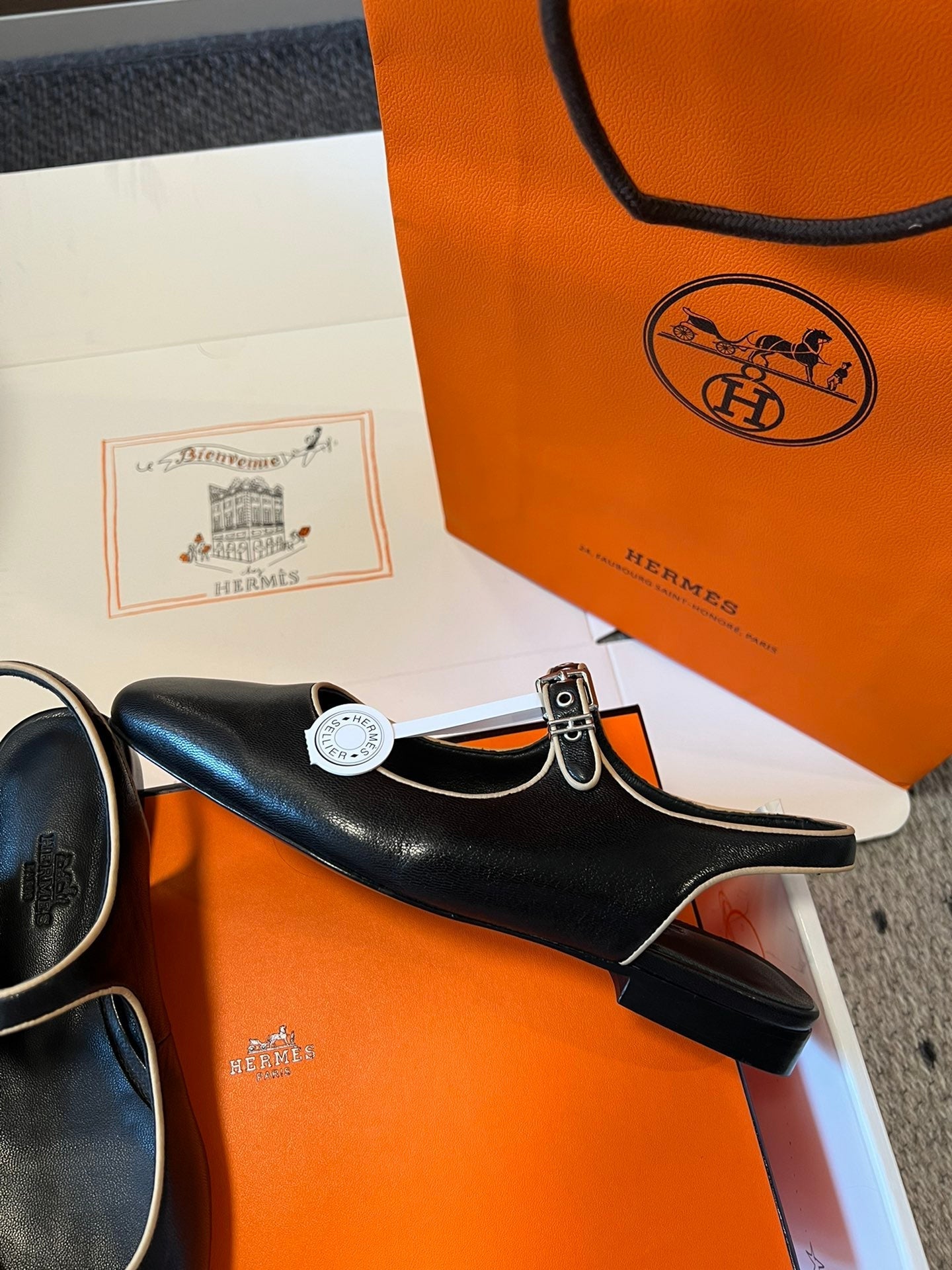 KLEO SLINGBACK IN BLACK CALFSKIN