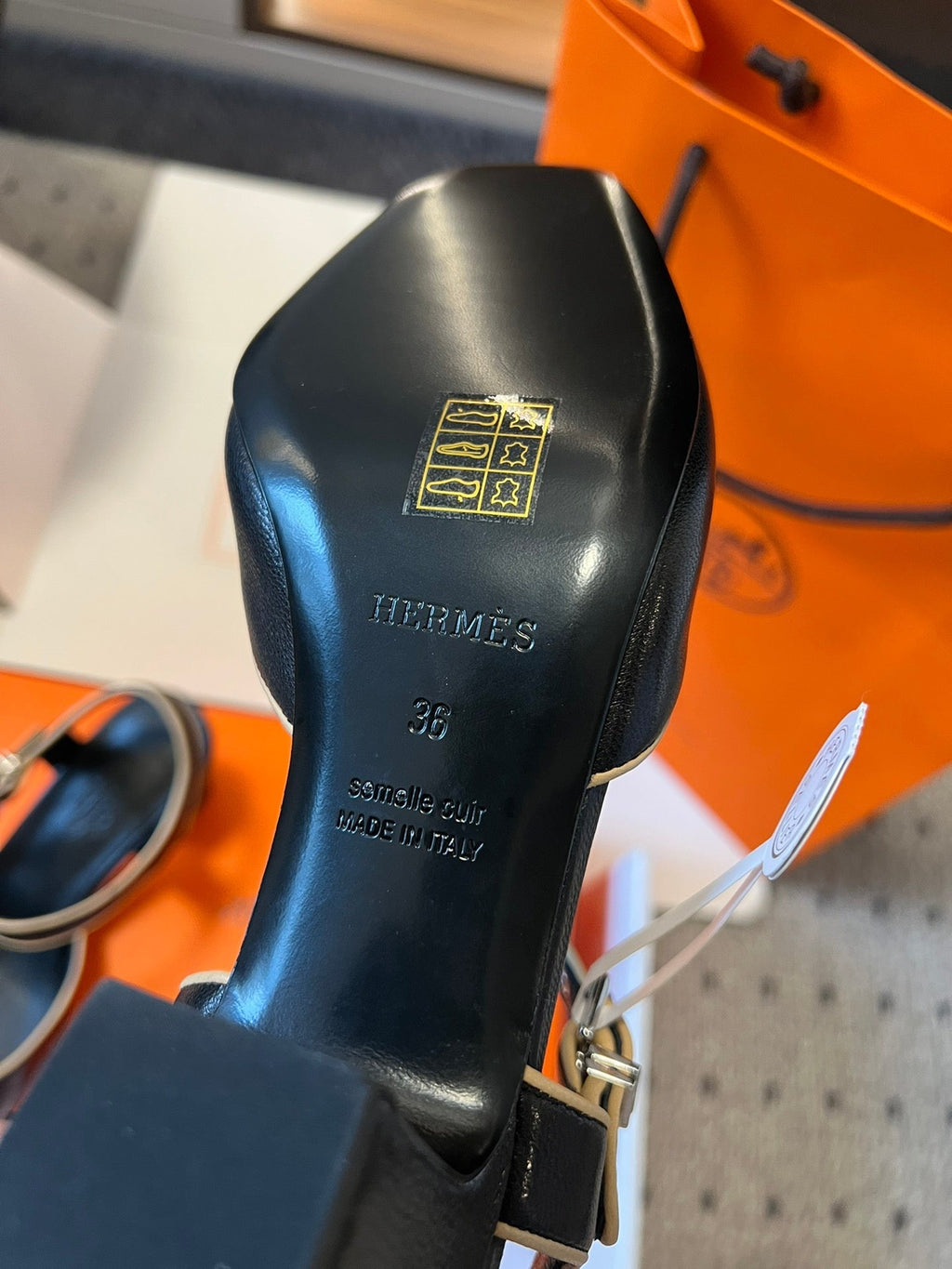 KLEO HIGH SLINGBACK IN BLACK CALFSKIN