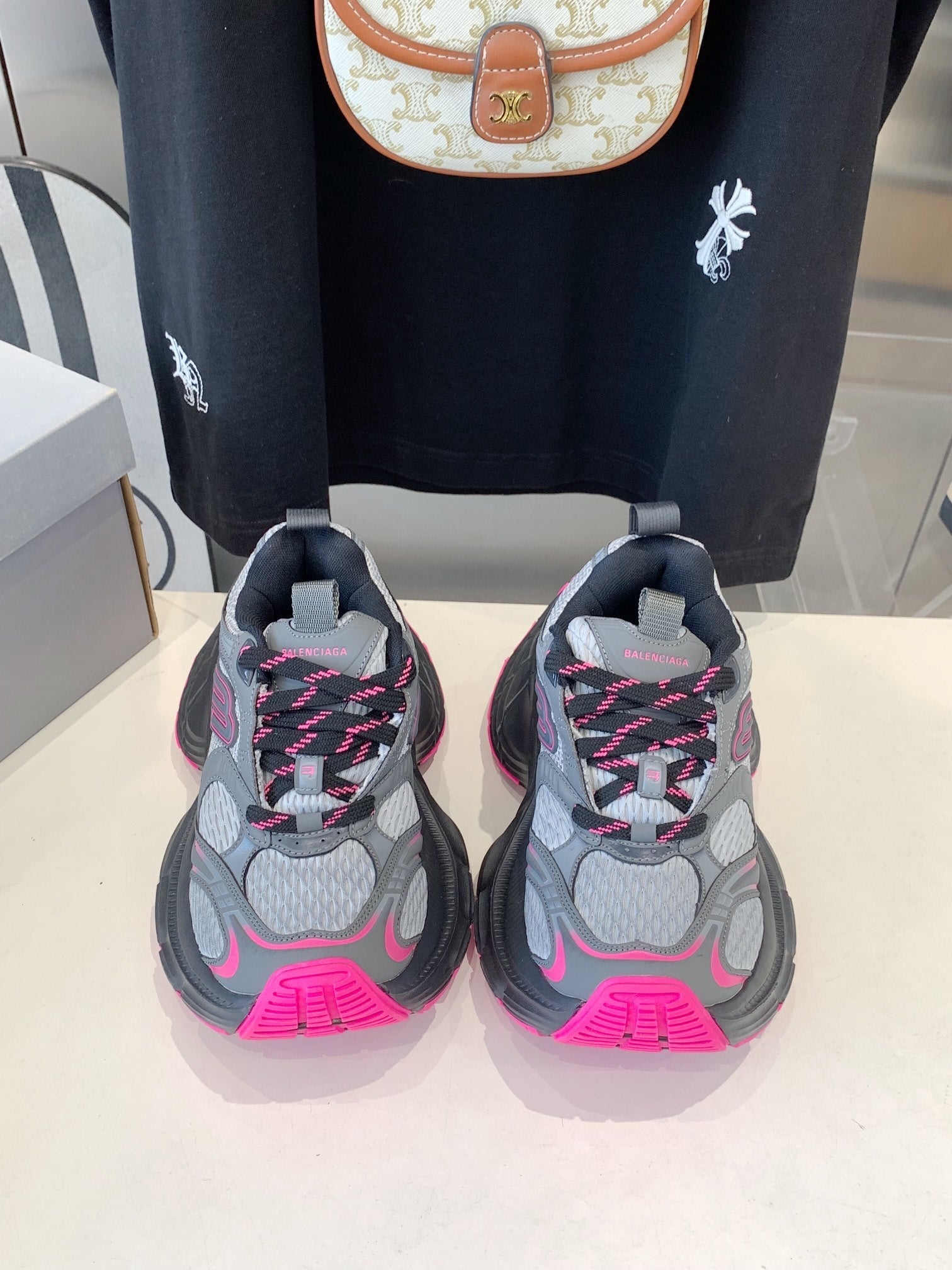 DAD SHOES IN GRAY MIX PINK MESH AND CALFSKIN