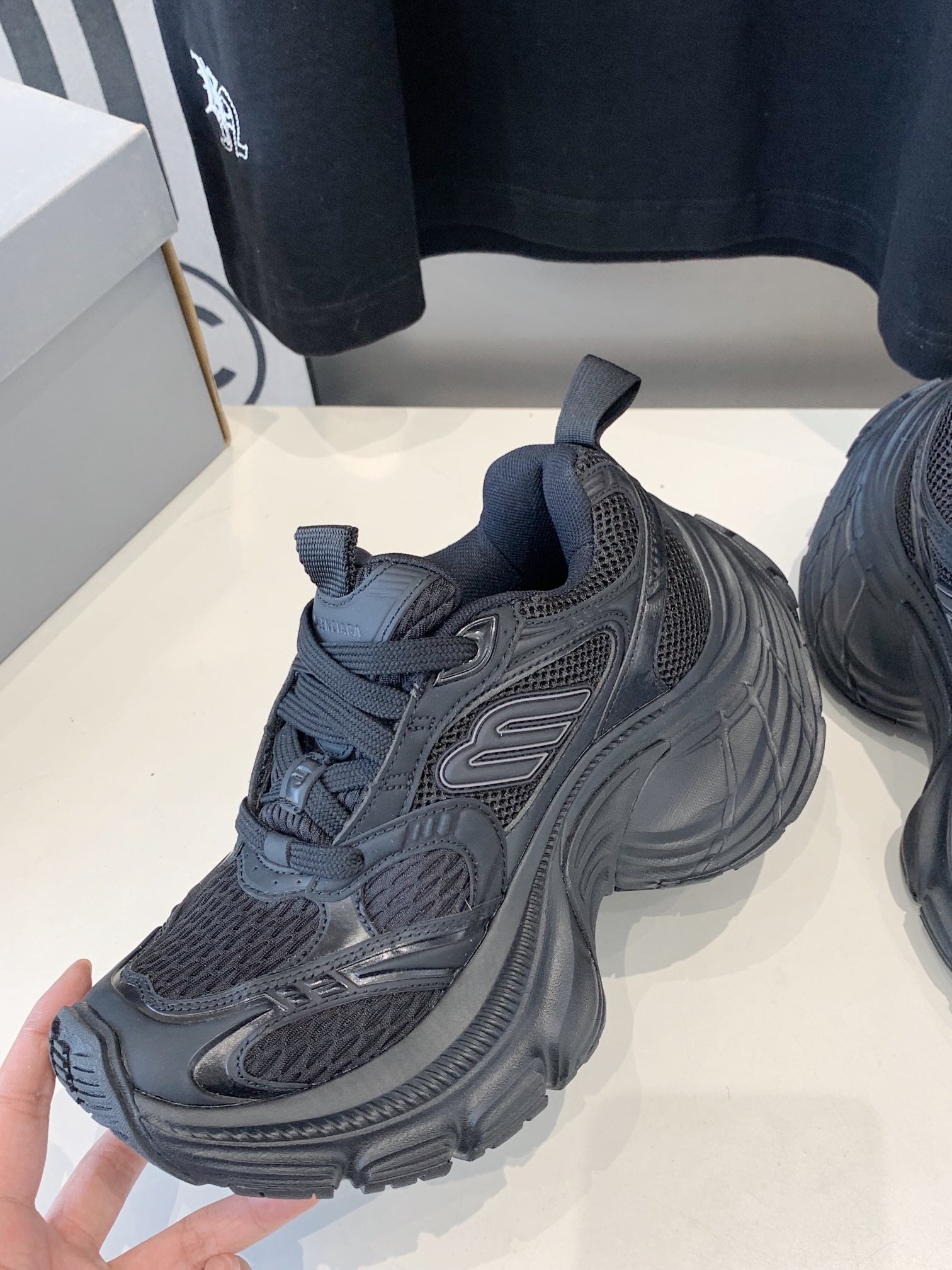 DAD SHOES IN BLACK MESH AND CALFSKIN