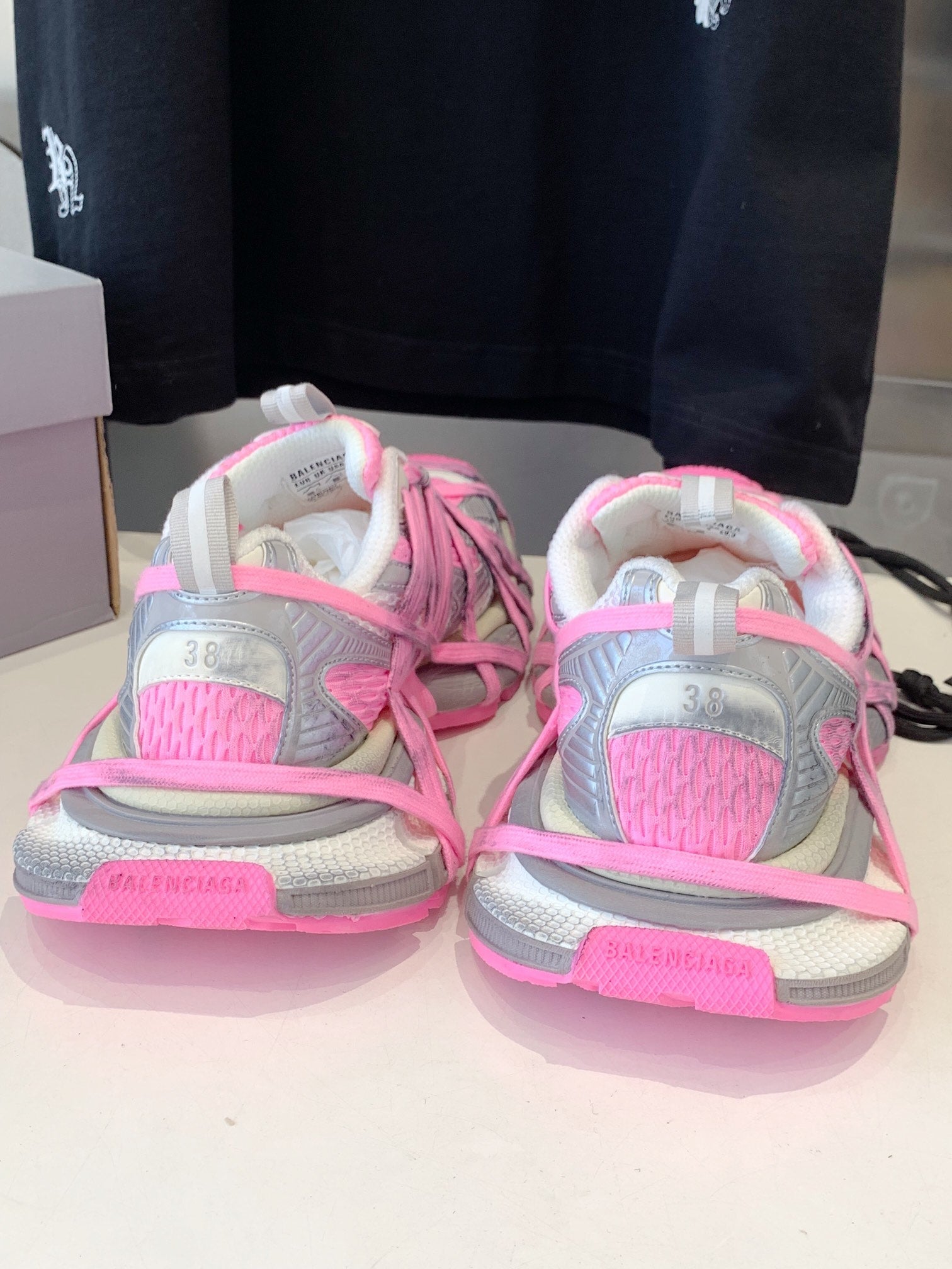 3XL EXTREME LACE SNEAKER SILVER AND PINK