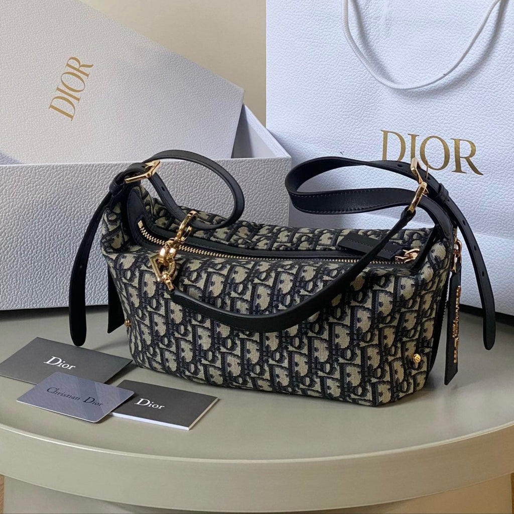 MEDIUM D-JOURNEY SHOULDER BAG 25 IN BLACK MONOGRAM OBLIQUE JACQUARD