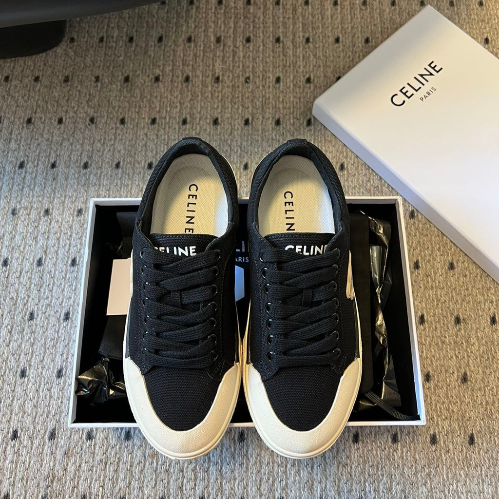 TRAINER LOW LACE-UP SNEAKER IN BLACK CANVAS