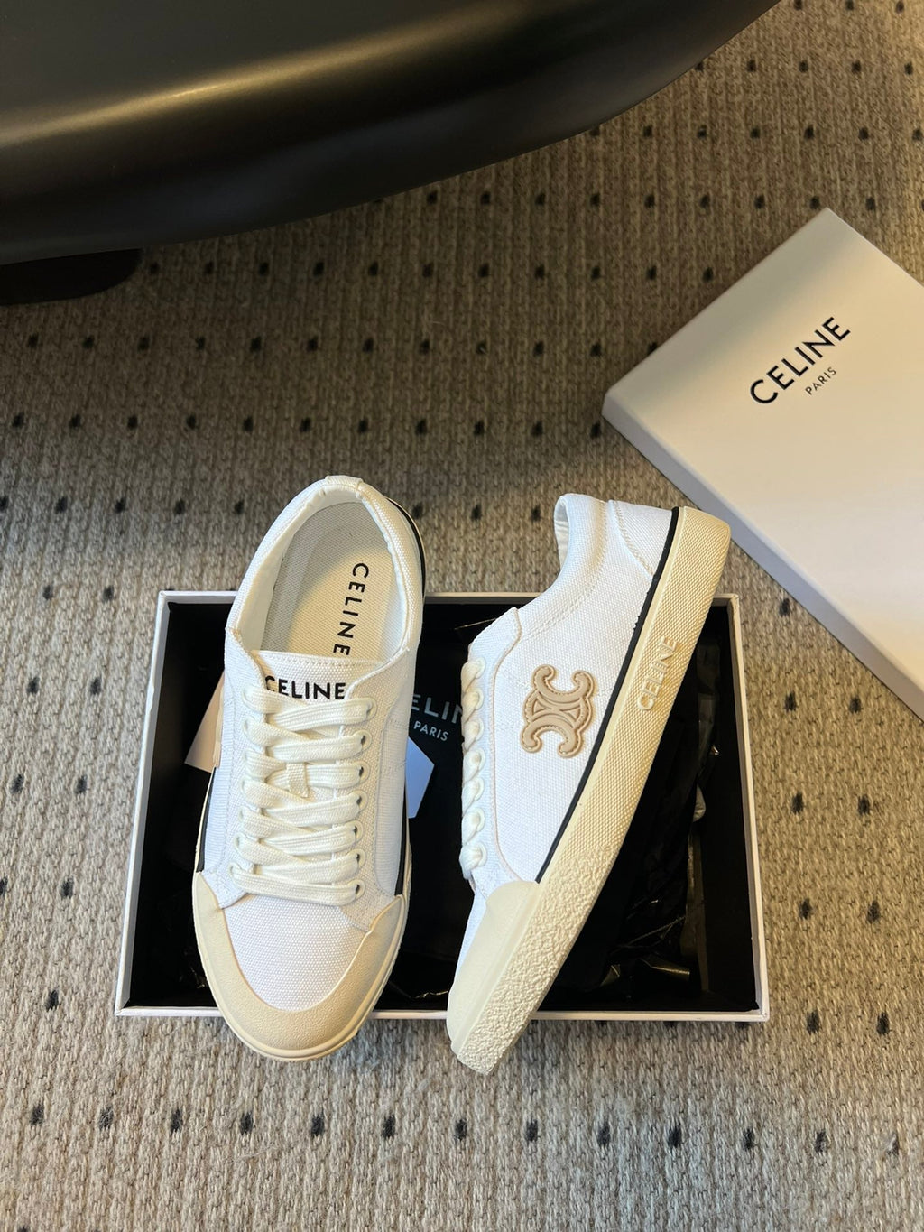 TRAINER LOW LACE-UP SNEAKER IN WHITE MIX BEIGE CANVAS