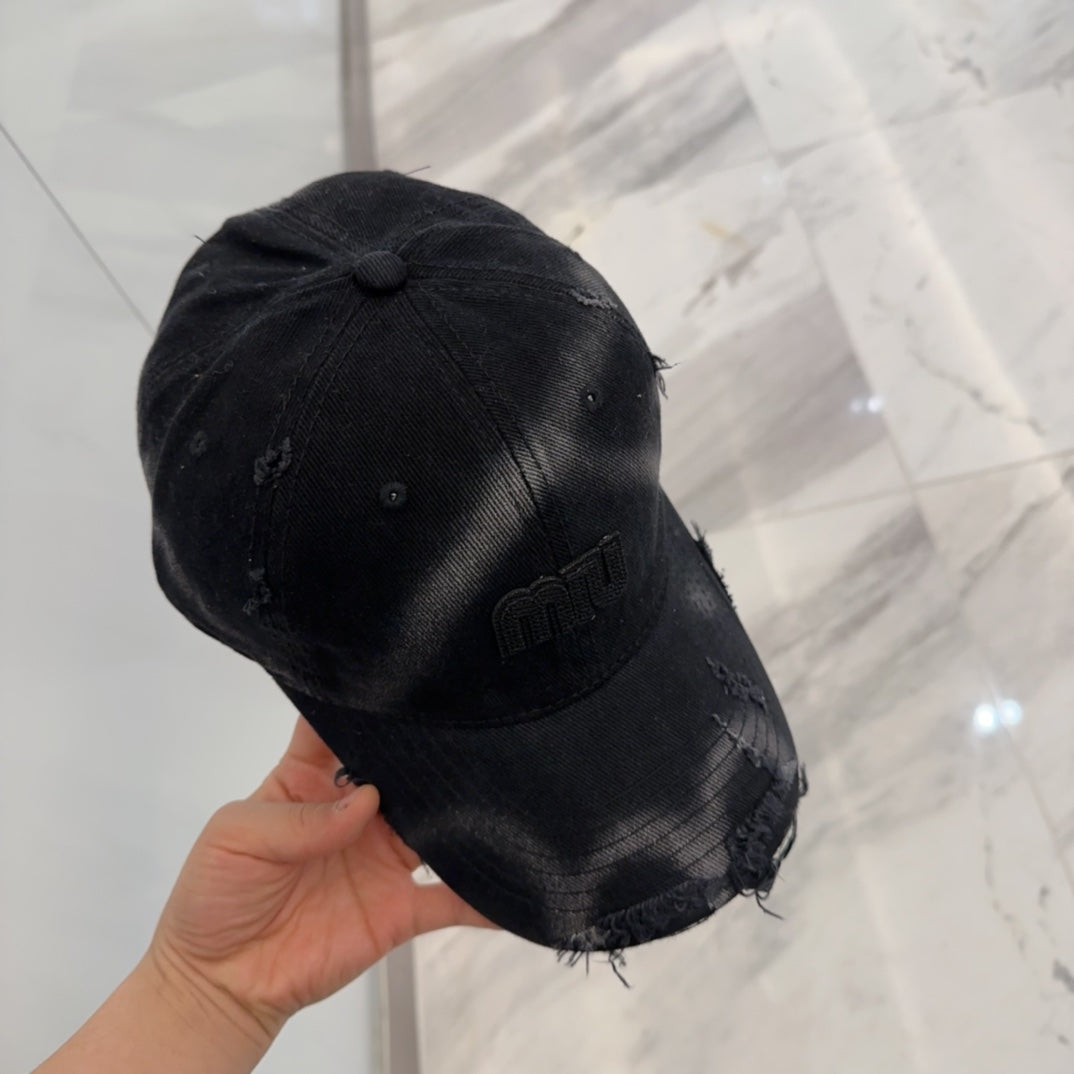 MM BASEBALL CAP IN BLACK DISTRESSED FABRIC STYLE 4