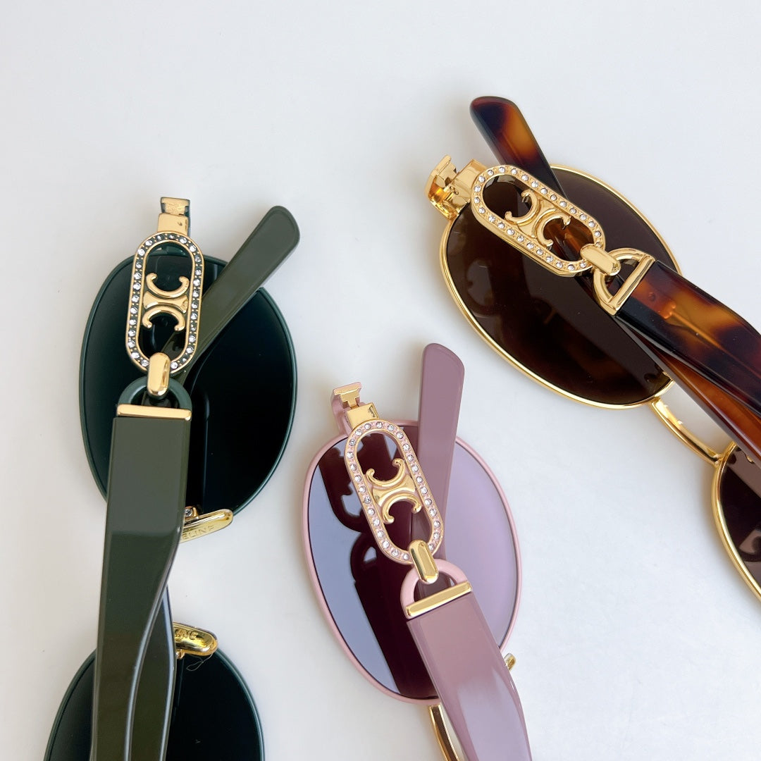 TRIOMPHE SUNGLASSES CL40253 IN METAL GRADIENT SMOKE LENSES