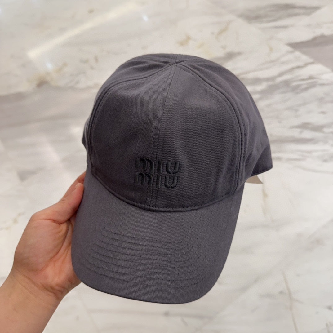 MM BASEBALL CAP IN GREY FABRIC EMBROIDERED LOGO STYLE 2