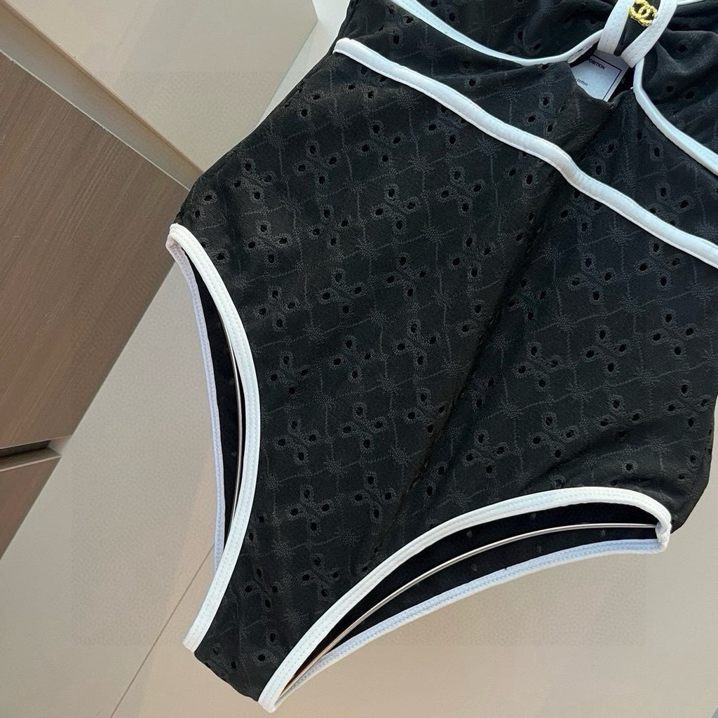 CC BIKINI SWIMSUIT SET IN BLACK AND WHITE TRIM 594785