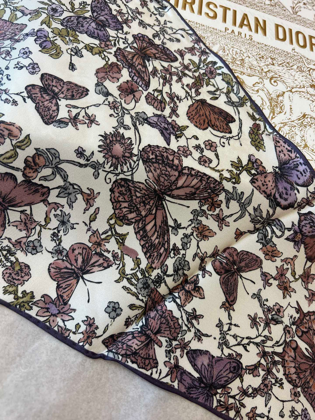 DIOR SCARF 90 CM IN SILK 627640