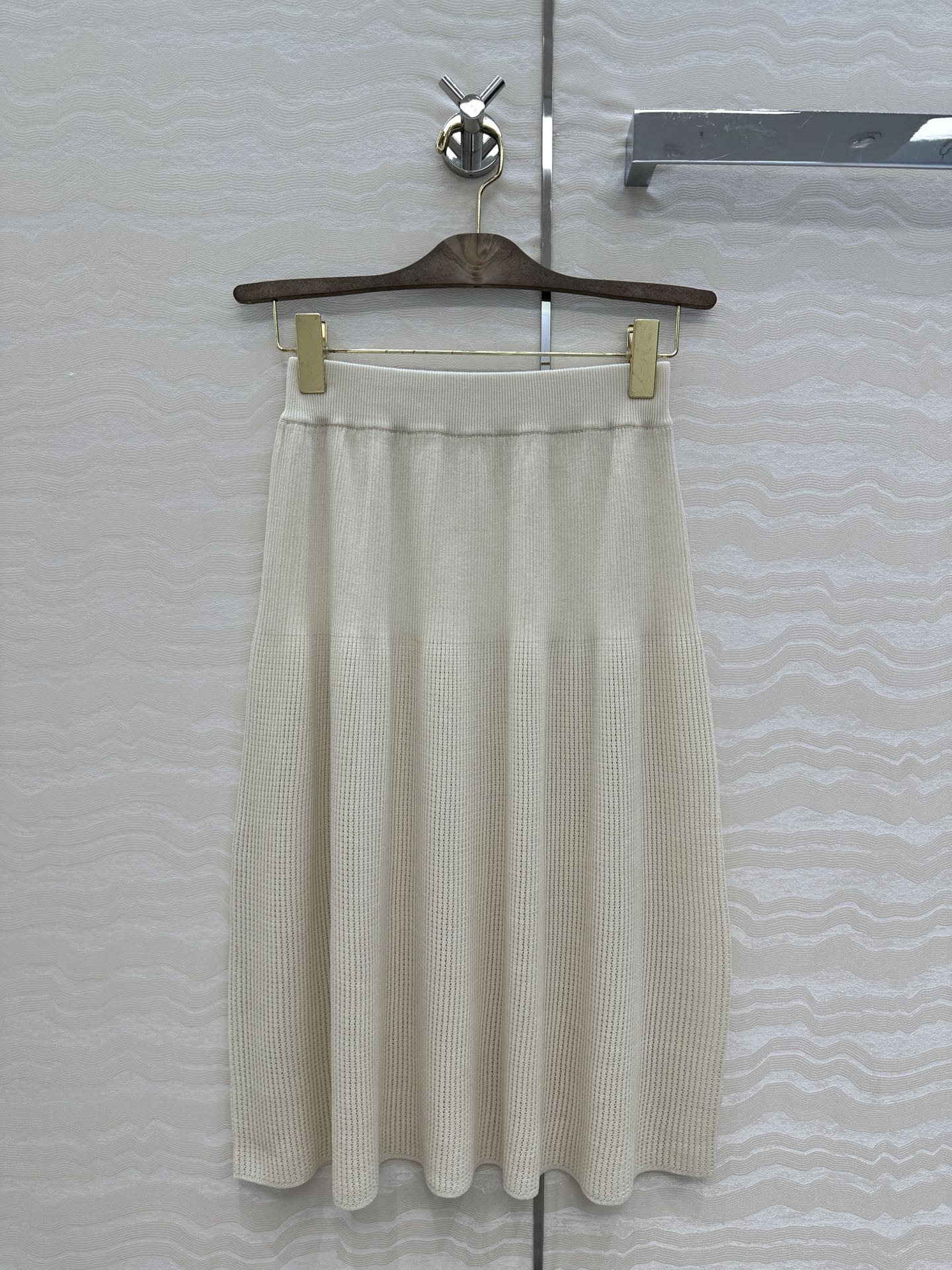 LP CREAM KNIT MIDI SKIRT