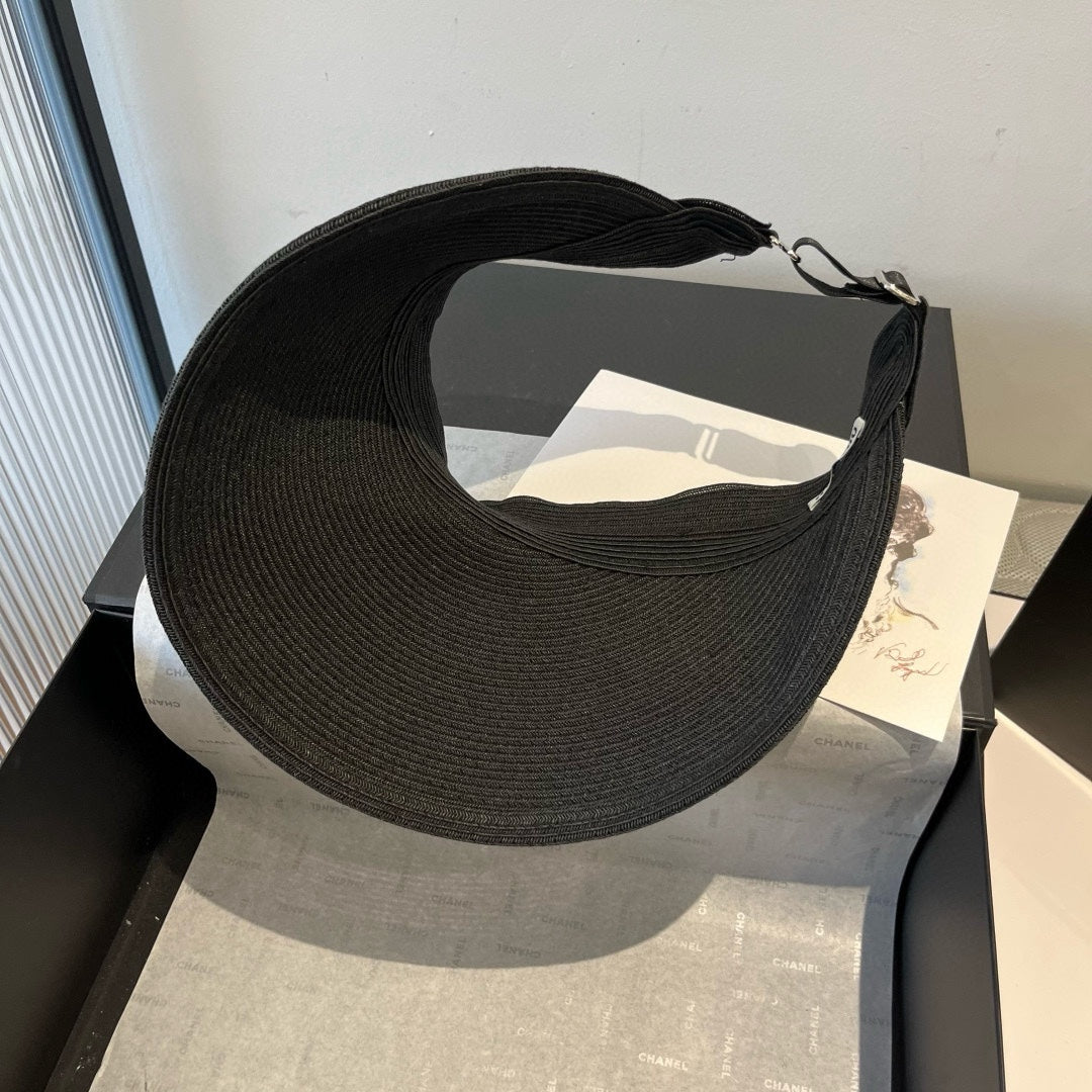 MM OPEN-TOP STRAW HAT IN BLACK WITH LARGE BOW