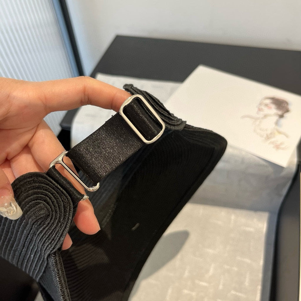 MM OPEN-TOP STRAW HAT IN BLACK WITH LARGE BOW