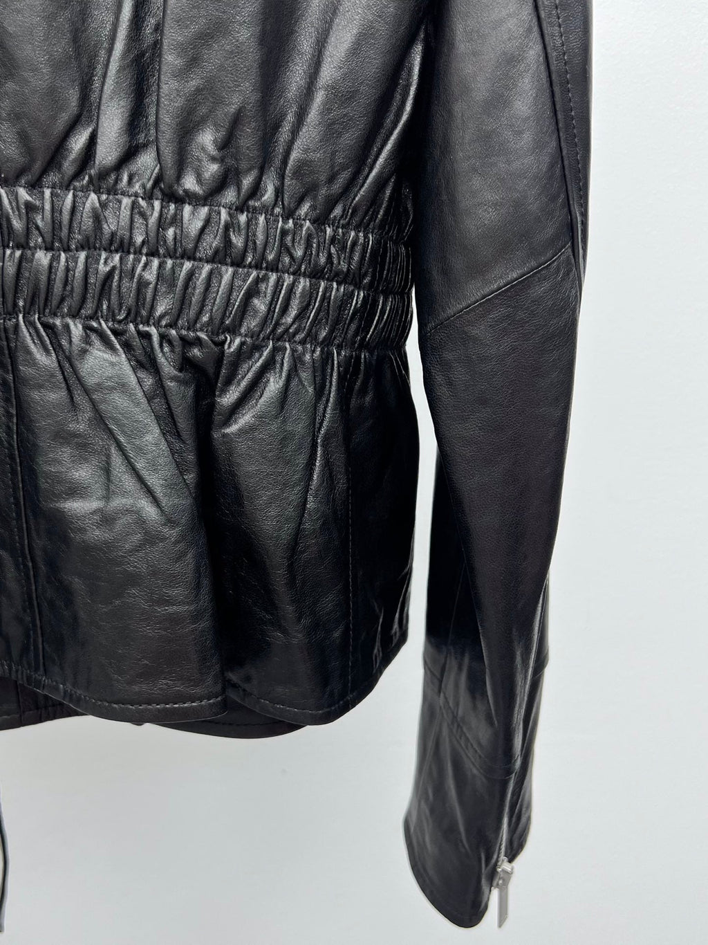 YSL 25S LEATHER JACKET STYLE 135