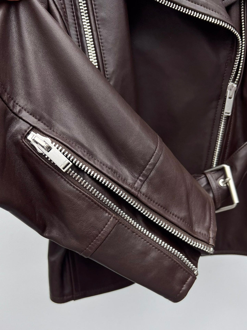 YSL 25S LEATHER JACKET STYLE 136