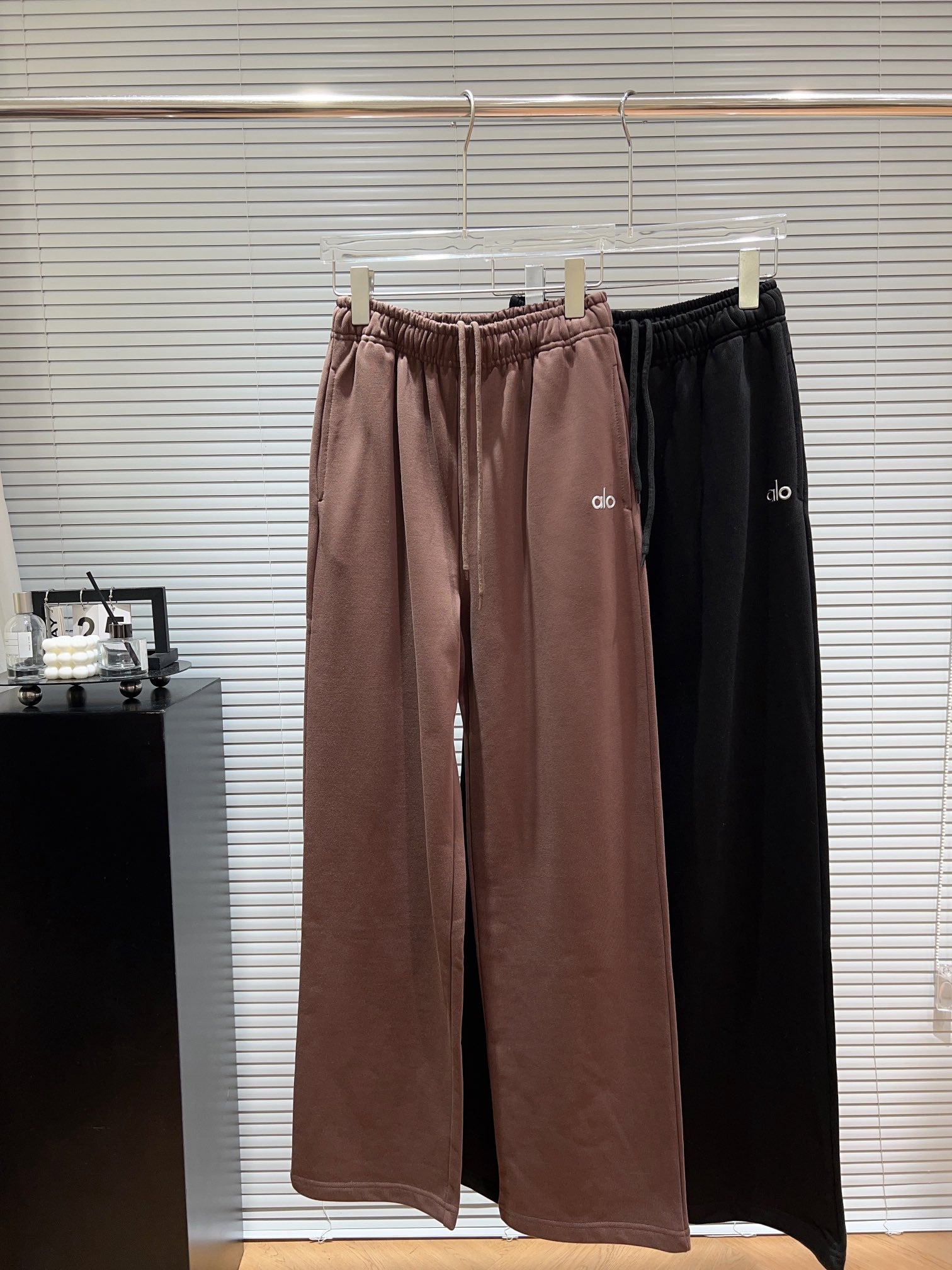 ALO FLEECE SET STYLE 124