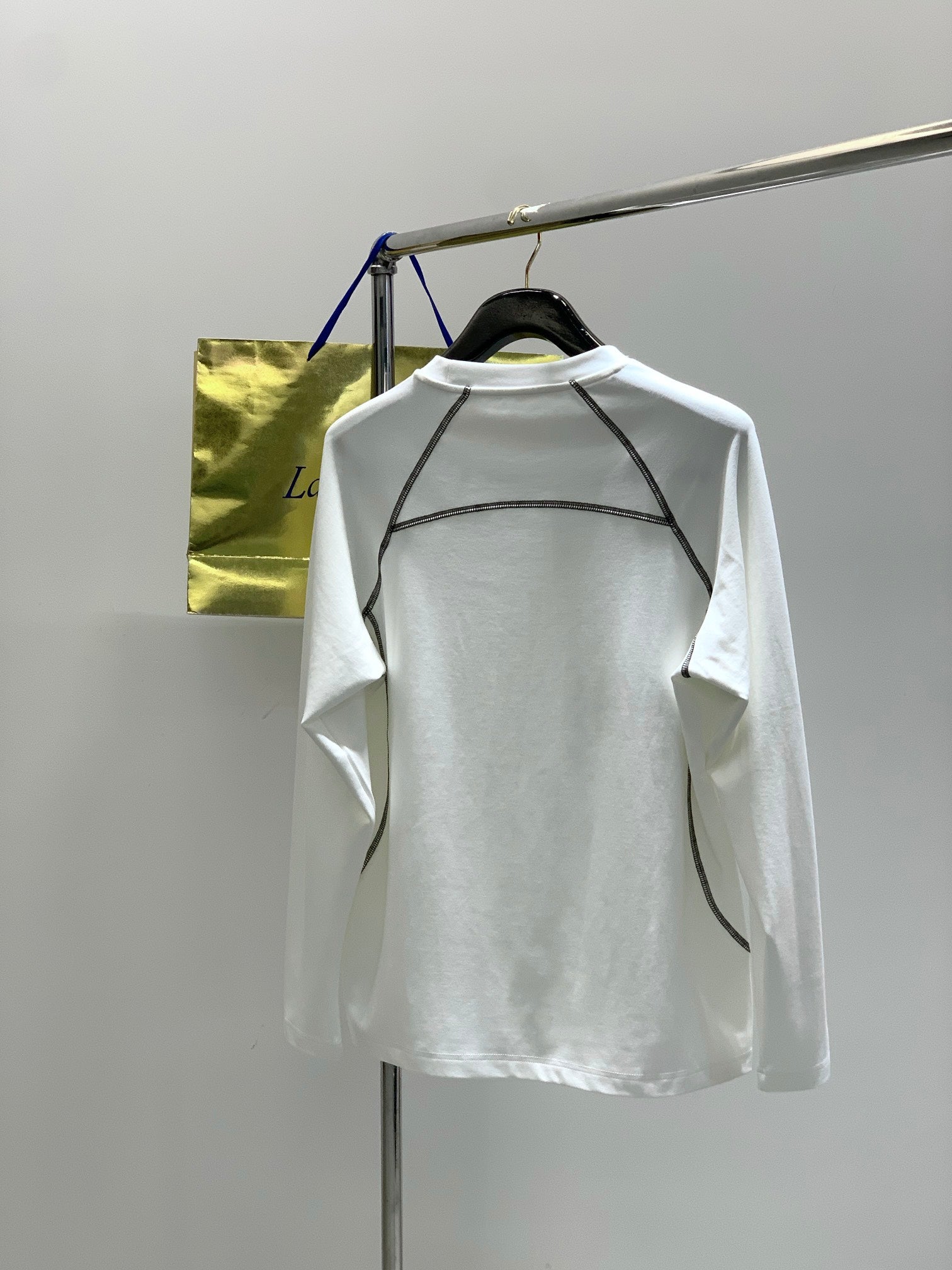 ALO LONG SLEEVE T-SHIRT STYLE 27