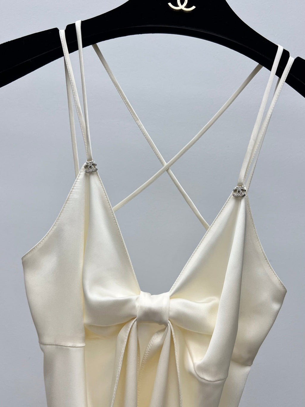 CHANEL 25S SATIN CAMISOLE TOP 631