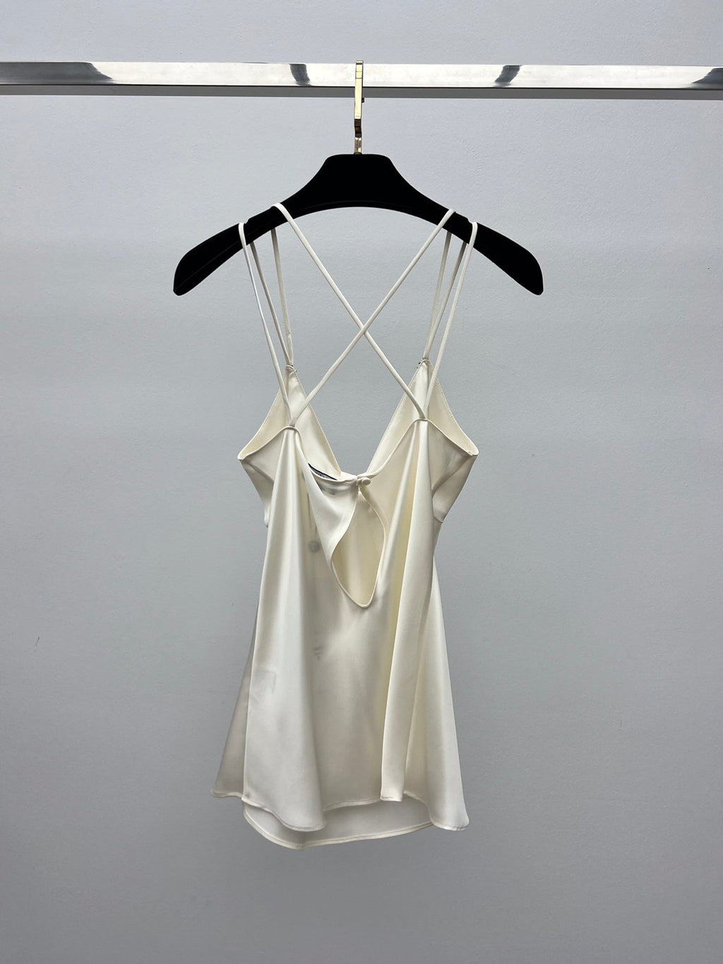 CHANEL 25S SATIN CAMISOLE TOP 631
