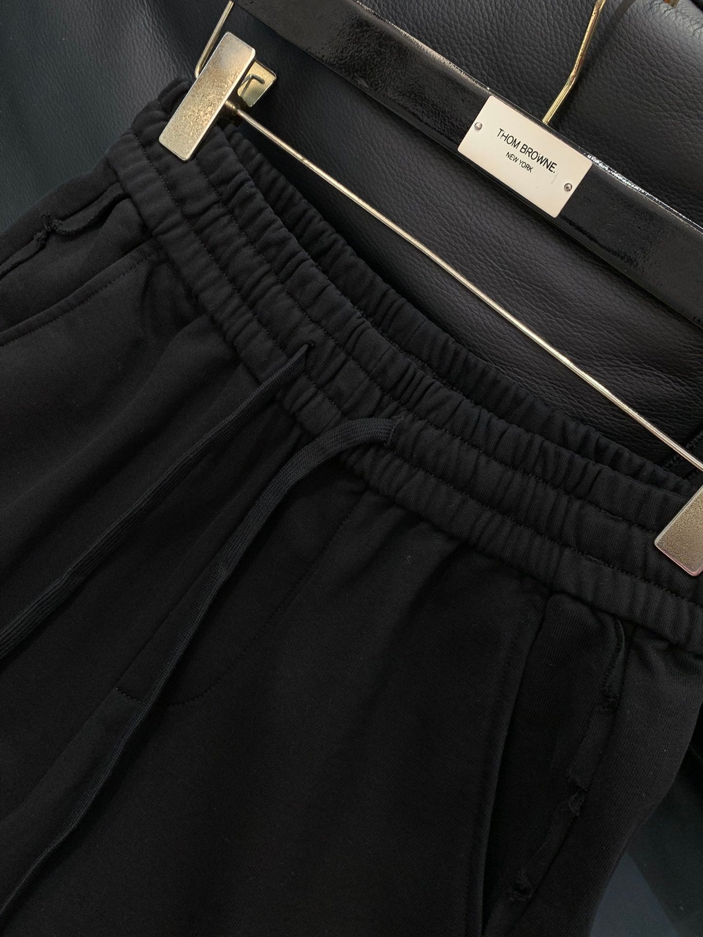 ALO JOGGER SWEATPANTS STYLE 17