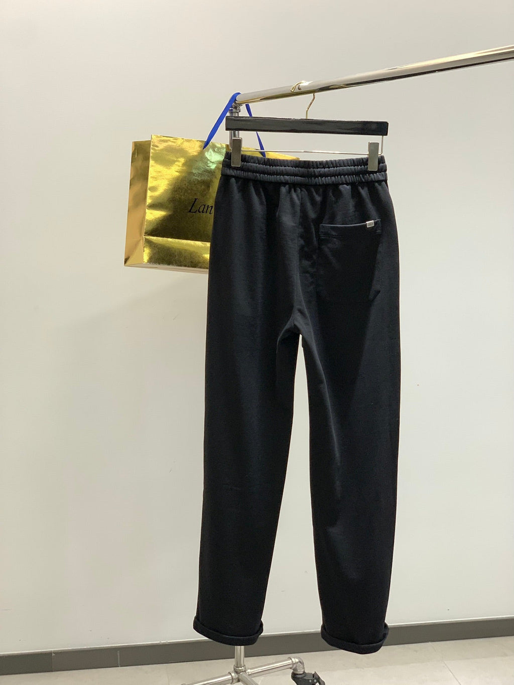ALO JOGGER SWEATPANTS STYLE 17