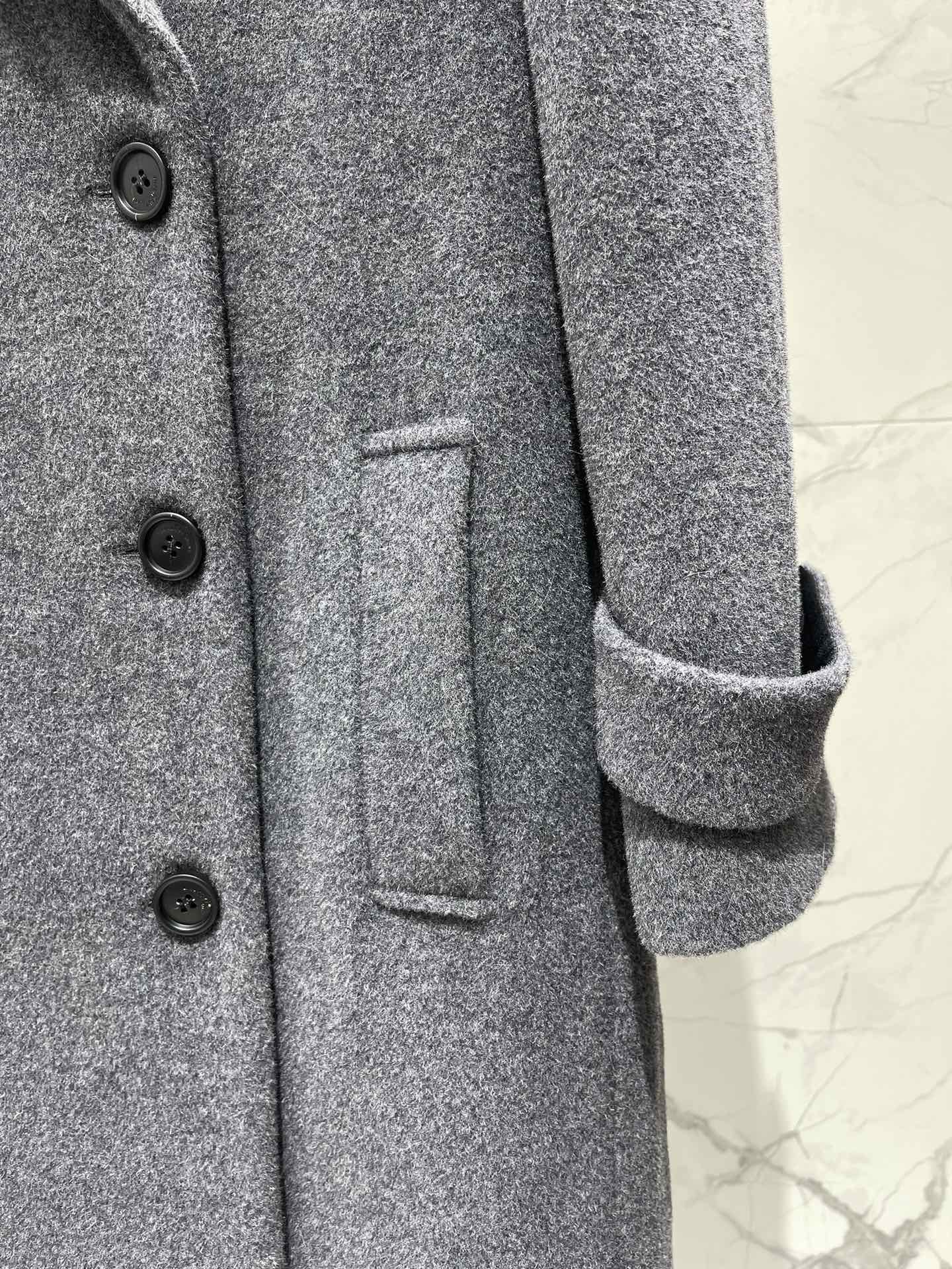 YSL 25S LONG CASHMERE COAT STYLE 32