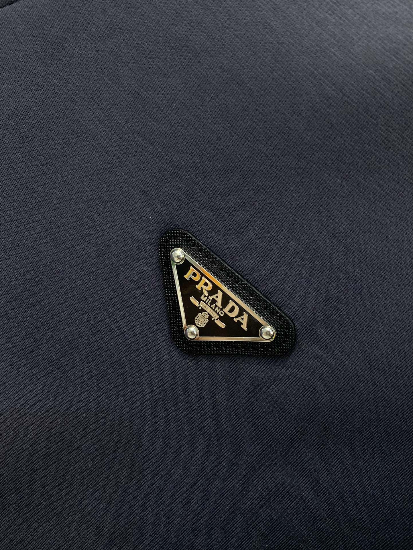 PRADA 25S LONG-SLEEVE T-SHIRT 545