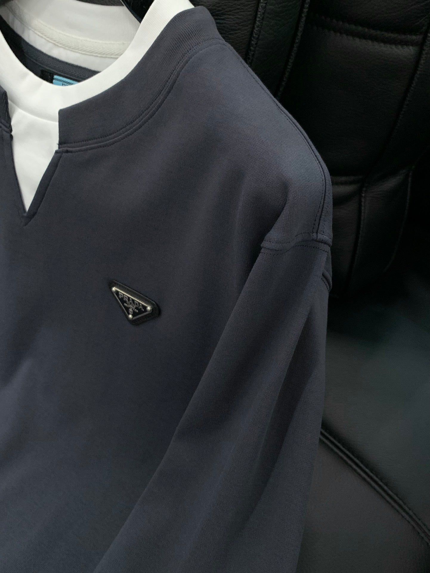 PRADA 25S LONG-SLEEVE T-SHIRT 545