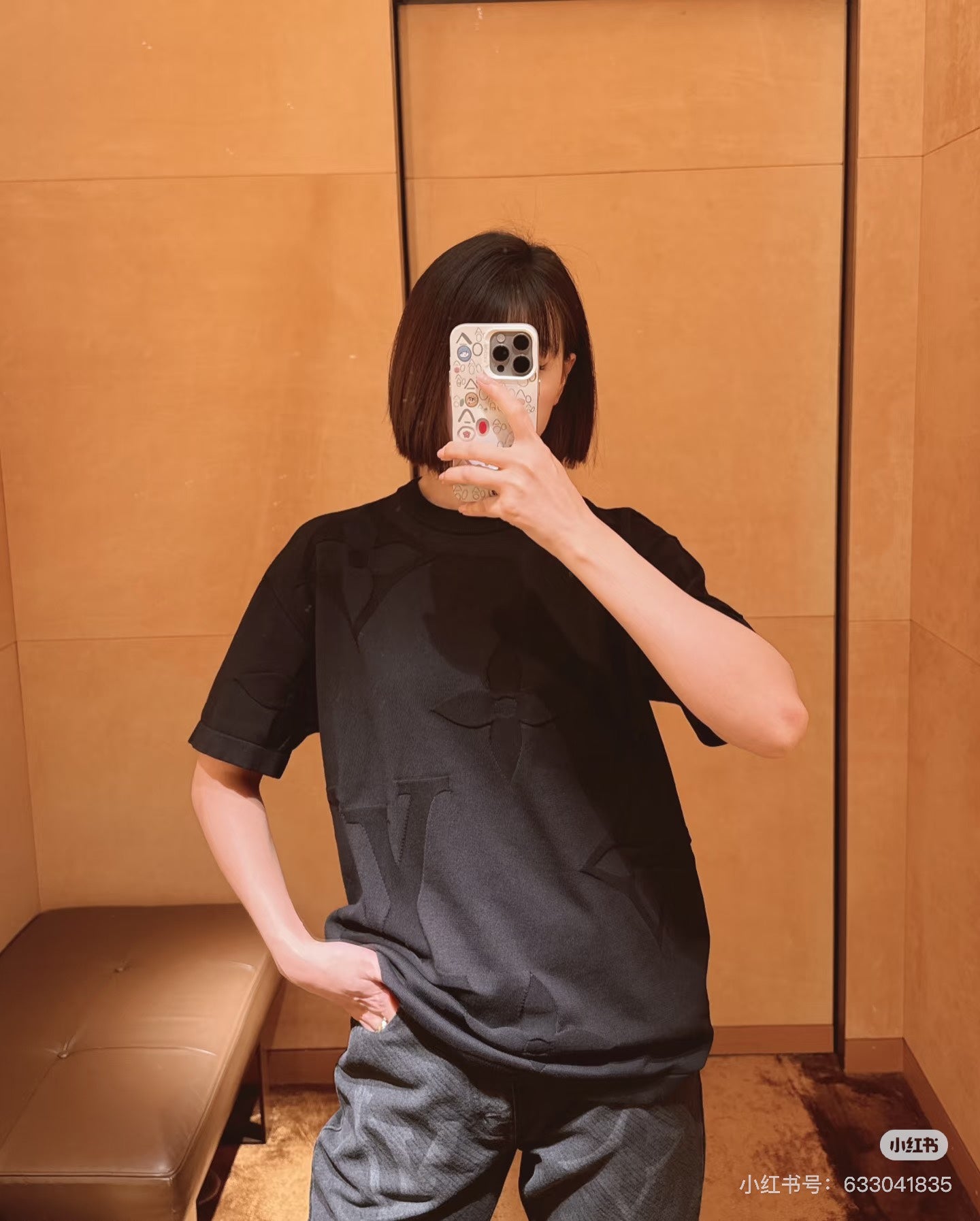 LV 25S SHORT-SLEEVED SWEATER 0053