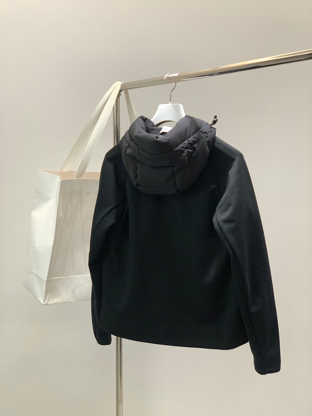 MONCLER 25S GRENOBLE DOWN JACKET 208