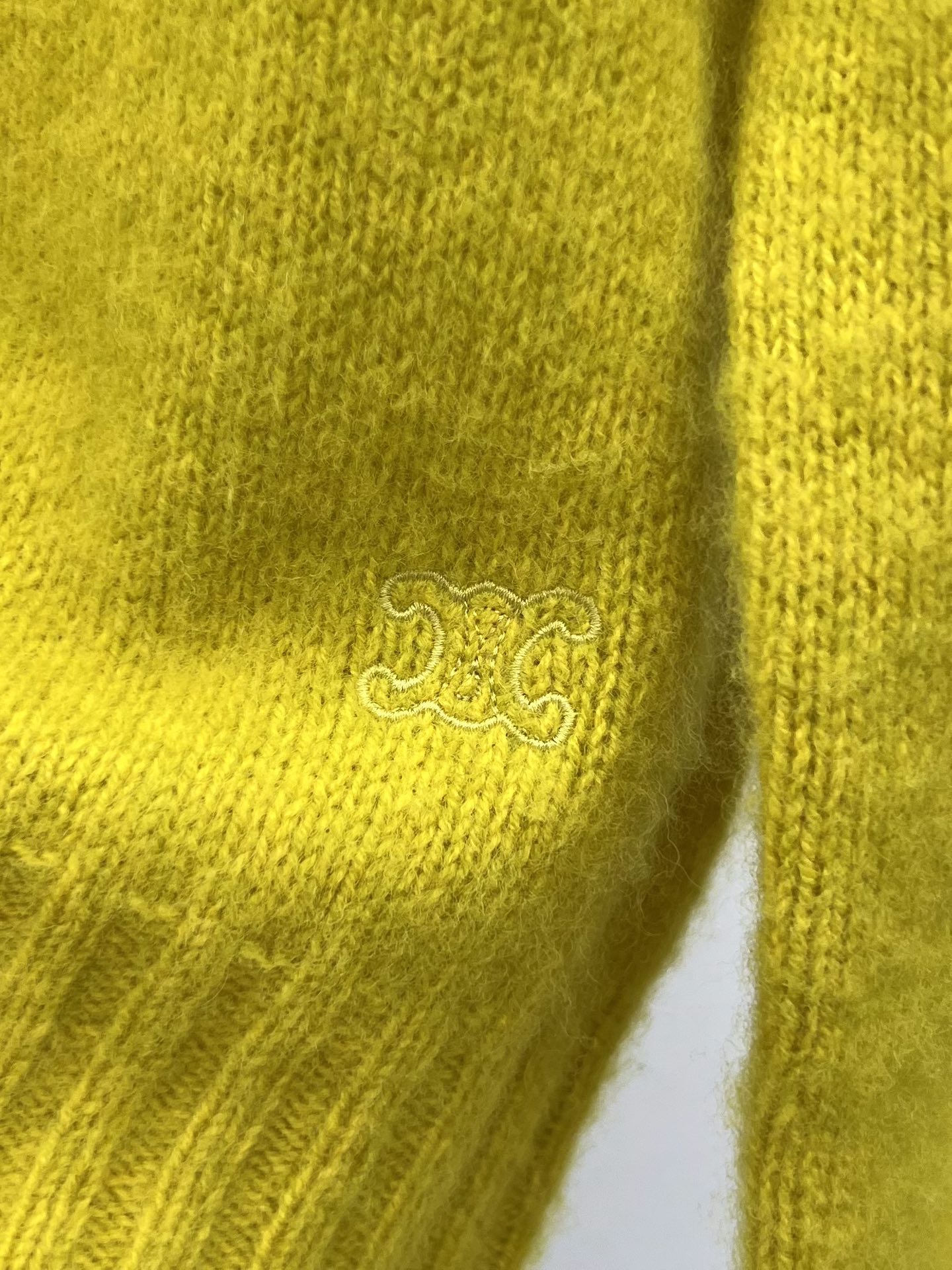 CELINE 25S TURTLENECK SWEATER 0022