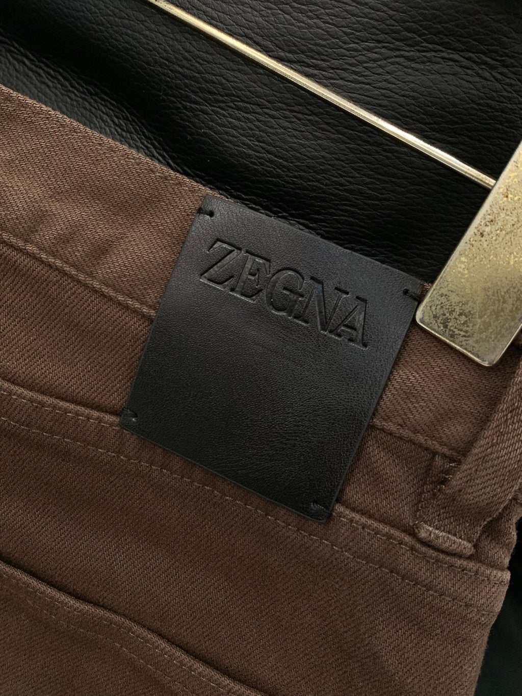 LV 25S STRAIGHT-LEG JEANS 0124