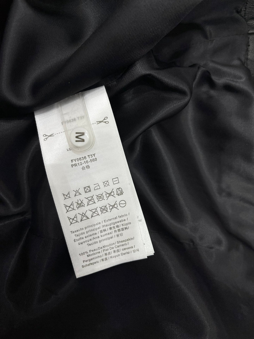 YSL 25S LEATHER JACKET STYLE 141