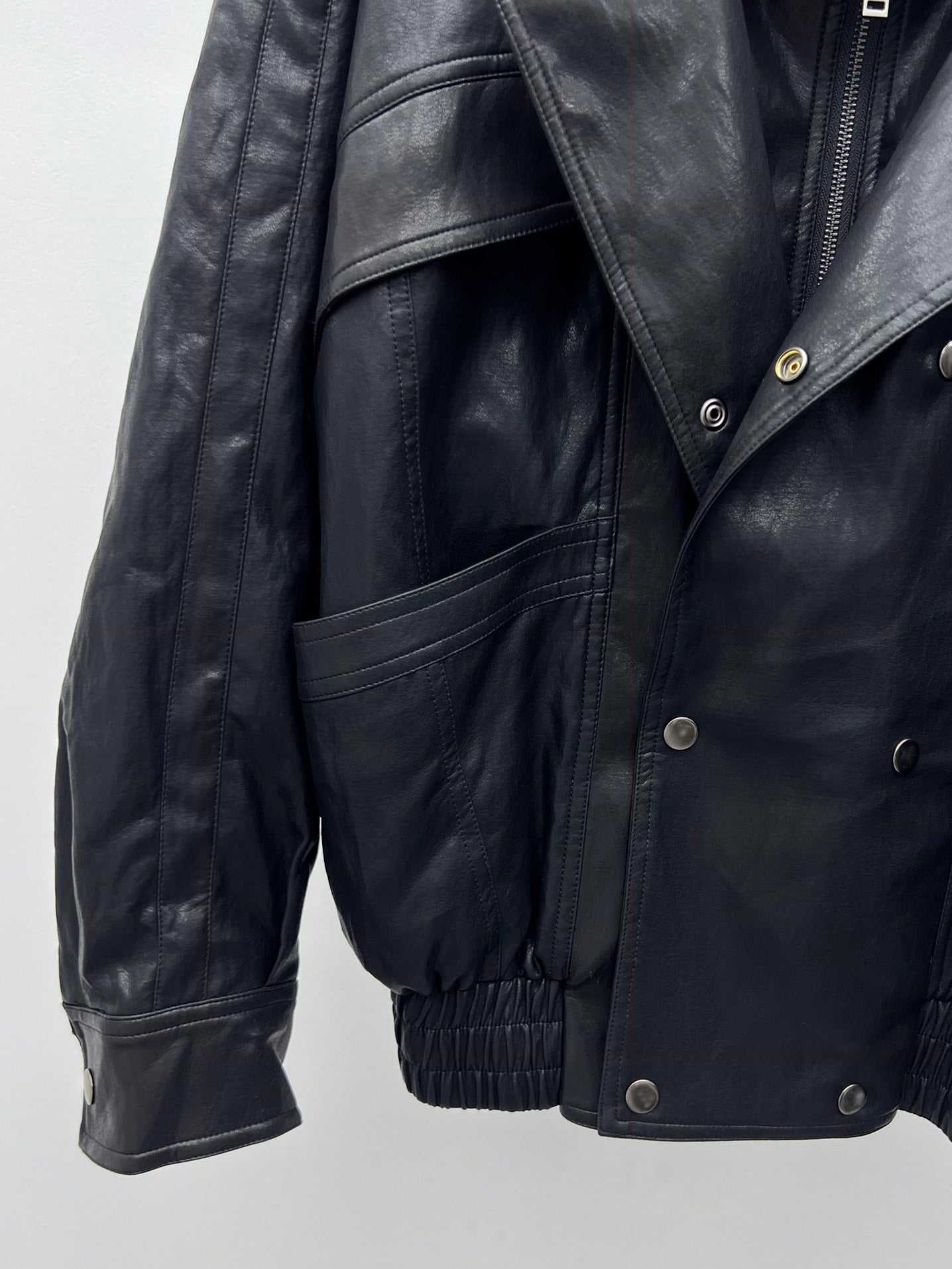YSL 25S LEATHER JACKET STYLE 138