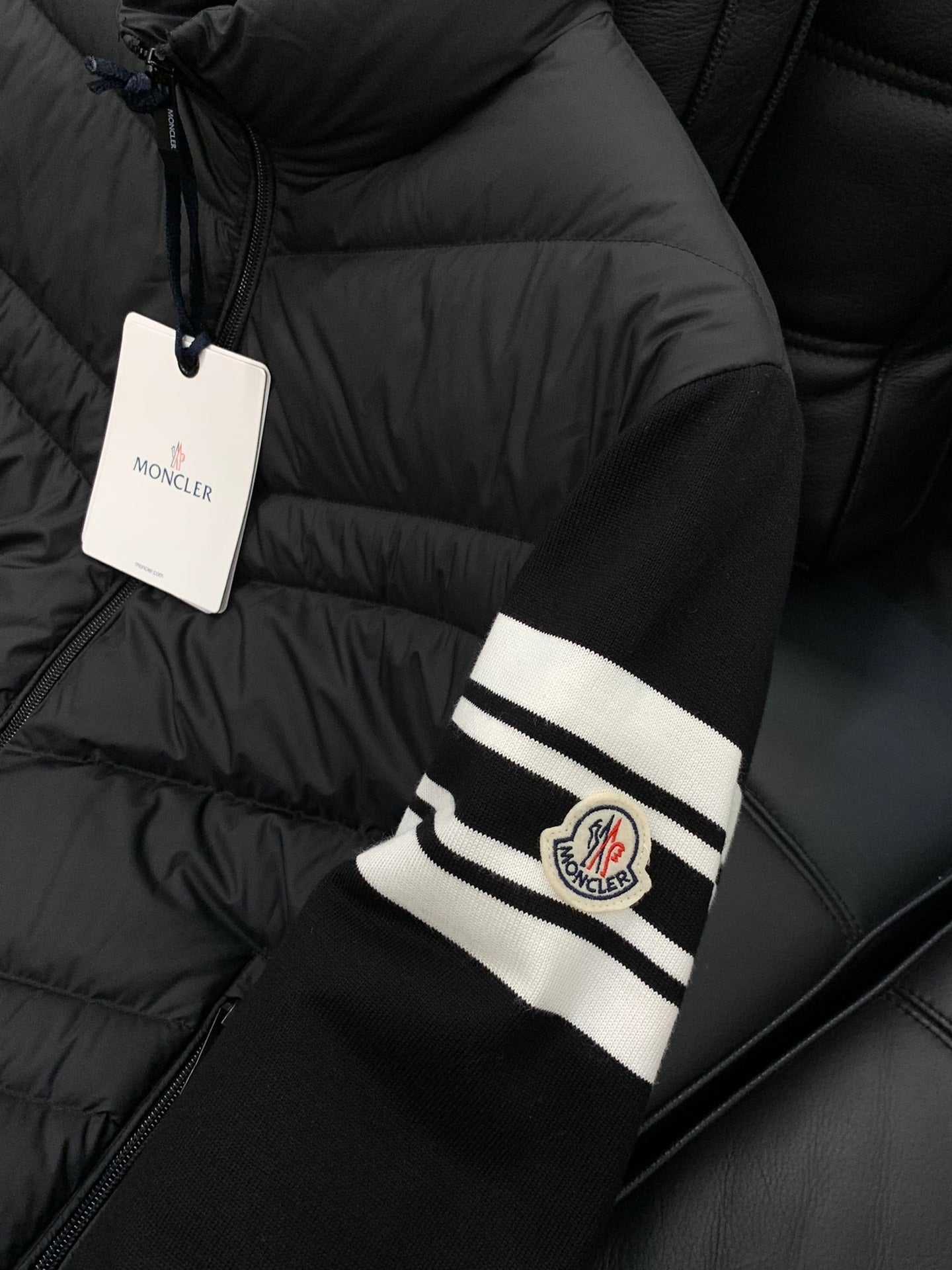 MONCLER JACKET STYLE 182