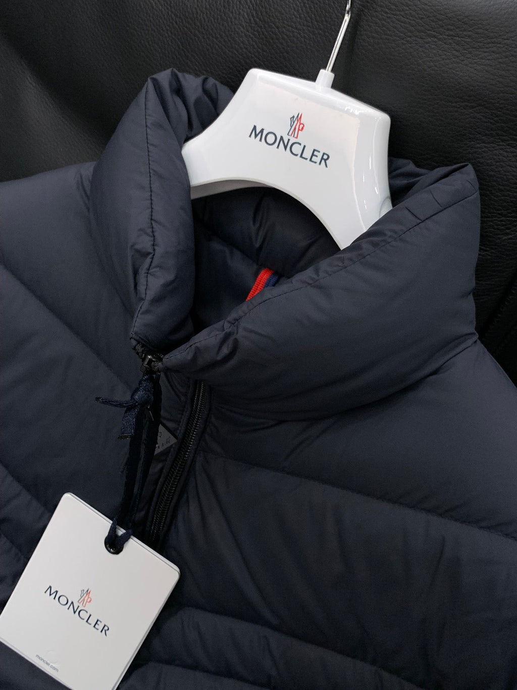 MONCLER JACKET STYLE 183
