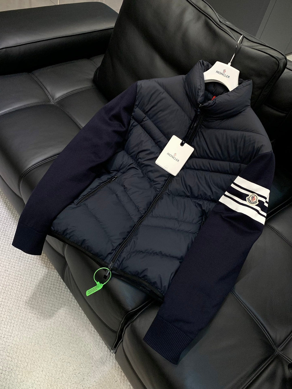 MONCLER JACKET STYLE 183