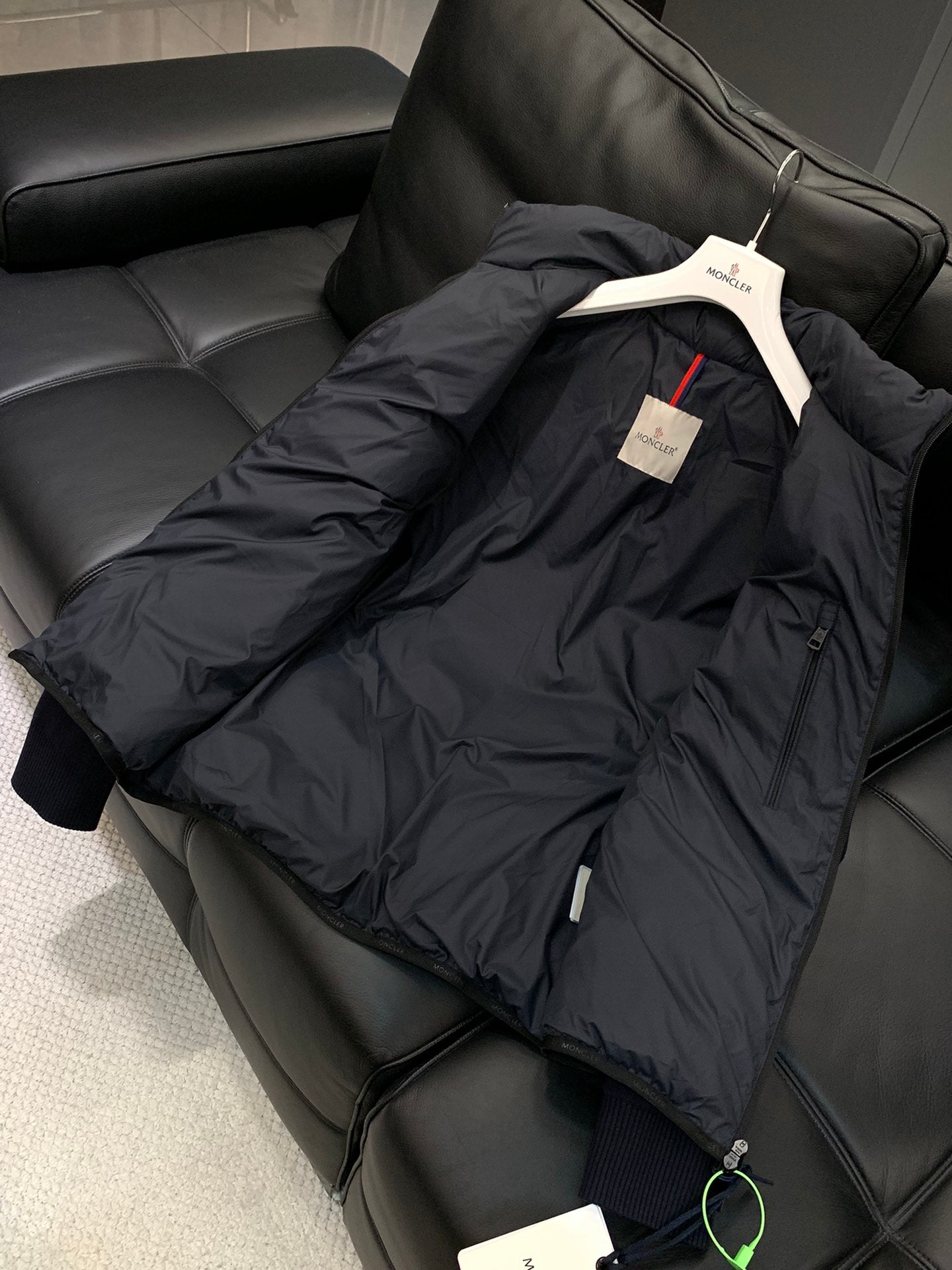MONCLER JACKET STYLE 183